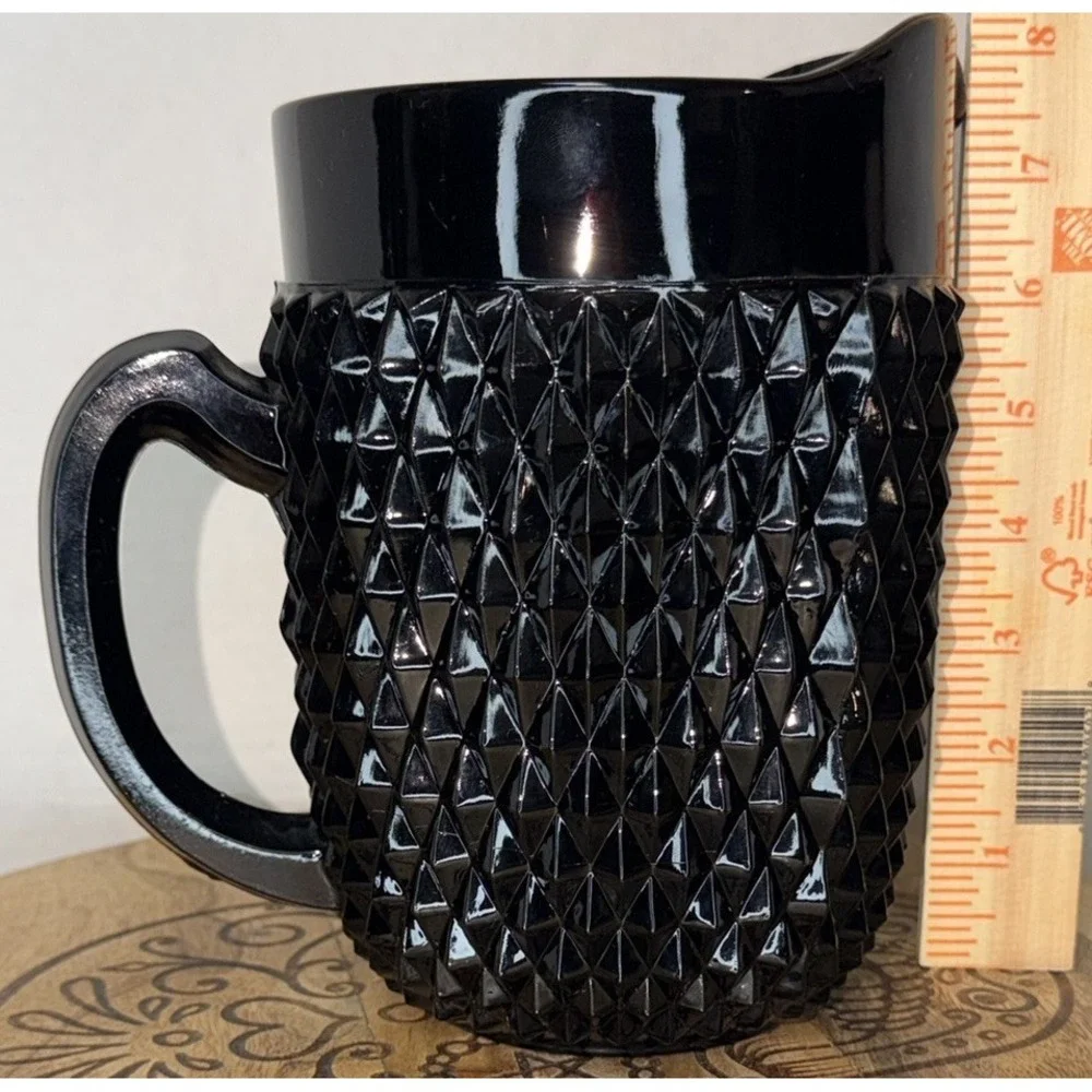 Vintage Indiana Glass Tiara Cameo Black Diamond Point Pitcher 8.25